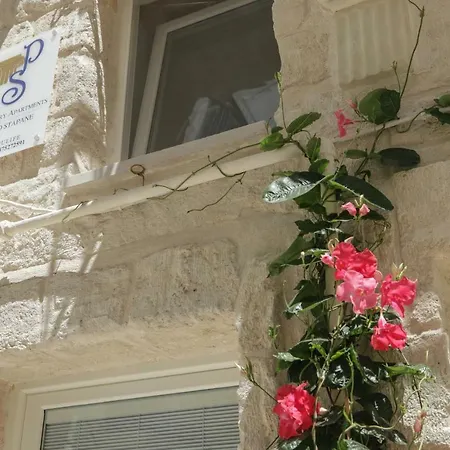 Casa vacanze Palazzo Stapane 8
